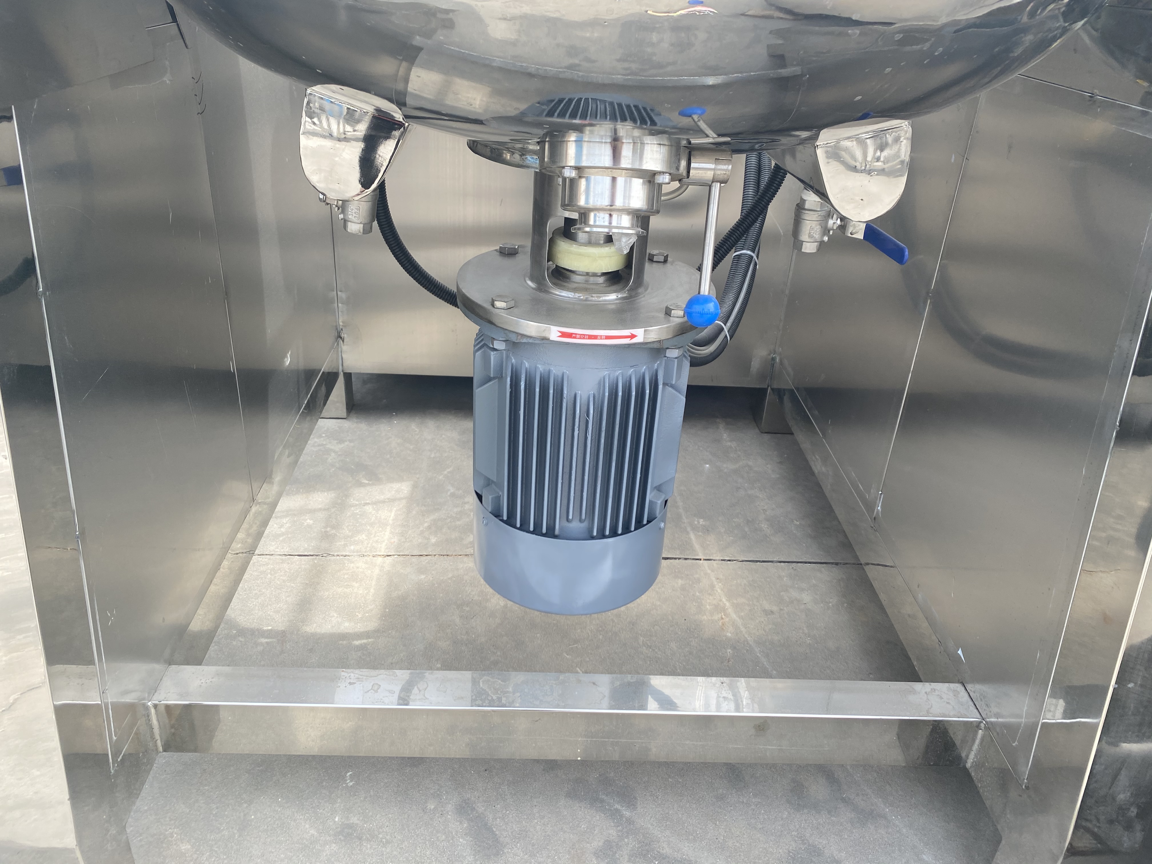 SPX 300L Hydraulic Lifting Type Electric Heating Vaccum Homogenizer Emulsifying Machine 