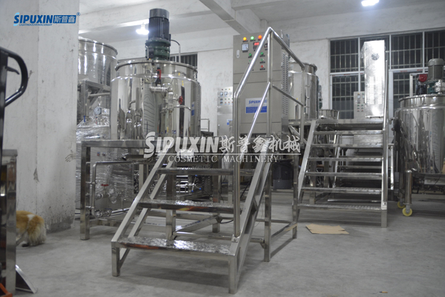 300L Inner Coil Heating Paddle Mixing Tank For Chemicals