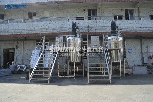 Customized 2.5T sealed explosion-proof paint paddle mixing tank