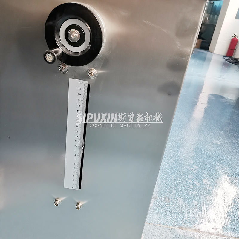 New Semi Automatic Vertical Pneumatic High Quality Stainless Steel Filling Machine