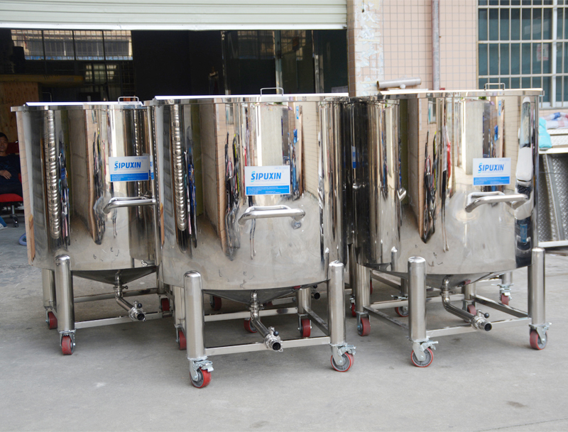 High Quality Loaded Beverage Milk Storage Tank Movable Stainless Steel Storage Tank