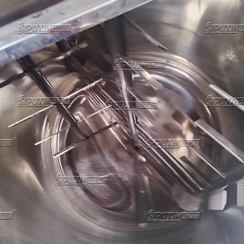 New Arrival Single-Layer Stainless Steel Mixer | Polished Finish Mixing Tank for Manufacturing Plants