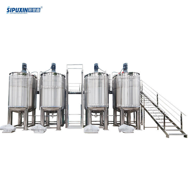 10 Ton Liquid Detergent Chemical Mixing Tank With Raw Material Drum Lifting Device For Cosmetic & Chemical Industry