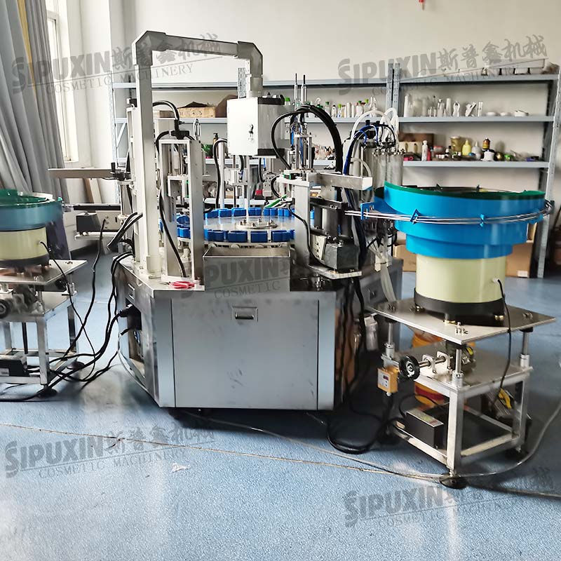 High Precision Double Station Chuck Automatic Perfume Filling Machine Vacuum Liquid Filler for Perfume cosmetics