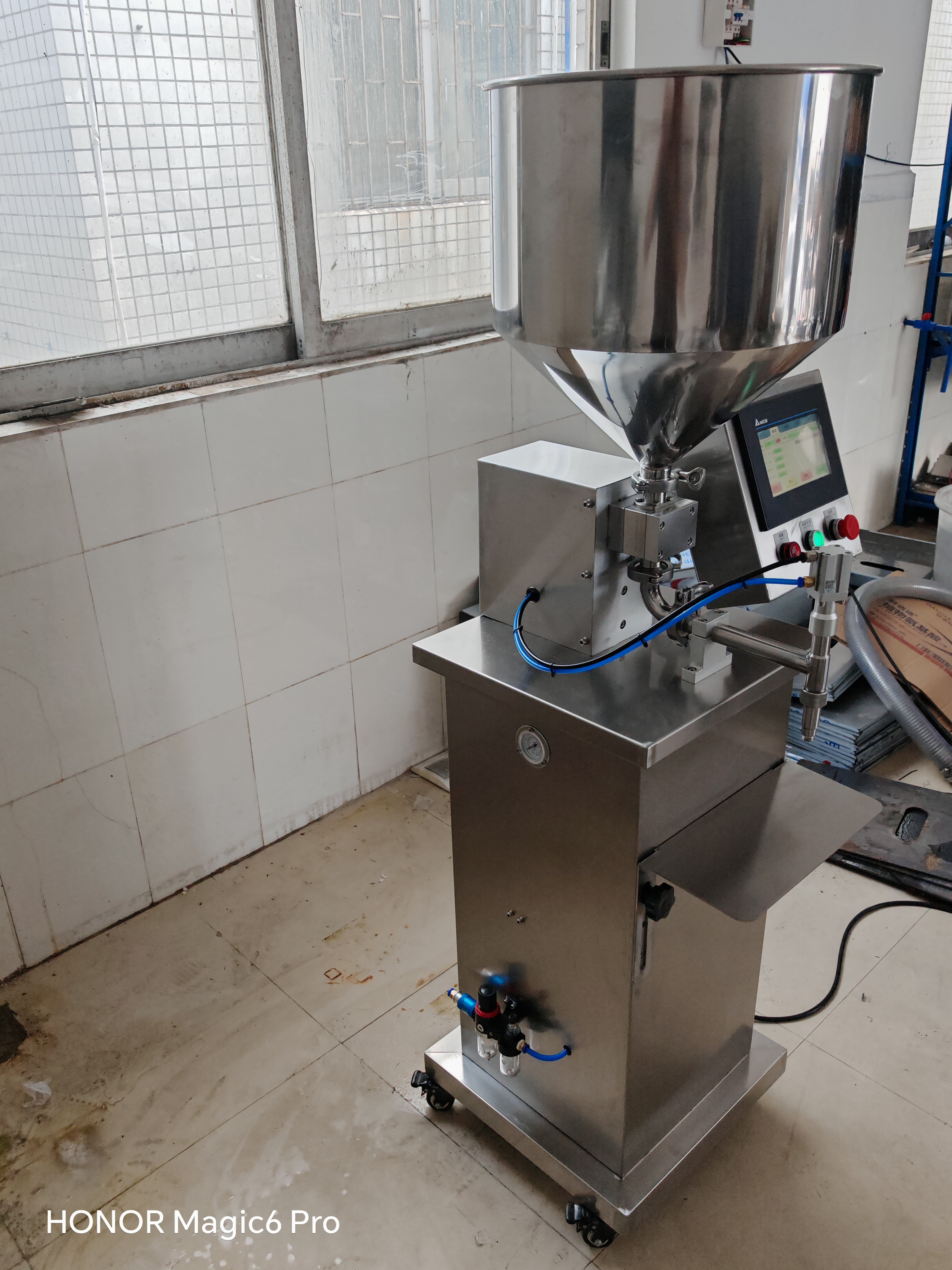 90 BPM (100ml jelly) new 1 Head Vertical Filling Machine