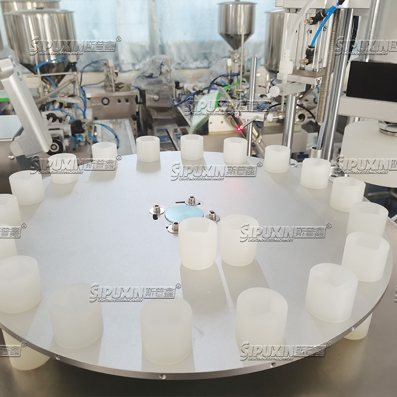 Perfume Chuck Type Filling Capping Machine for Small Volume Bottle