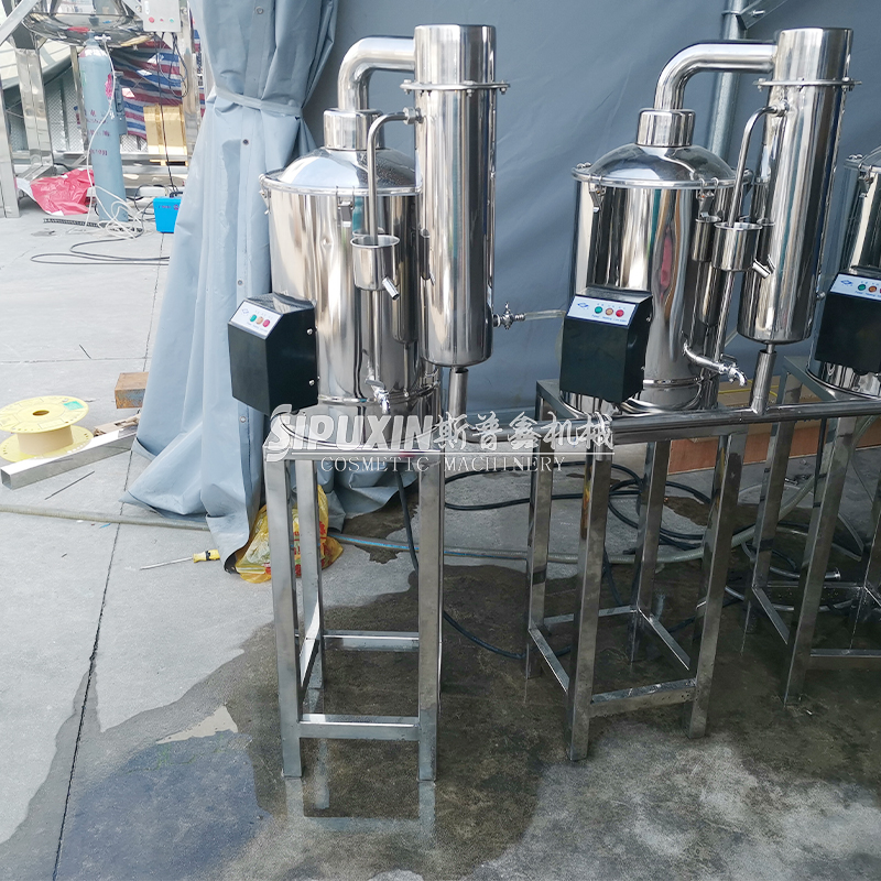 Distilled Water Extraction Equipment For Plant Essential Oil Extraction