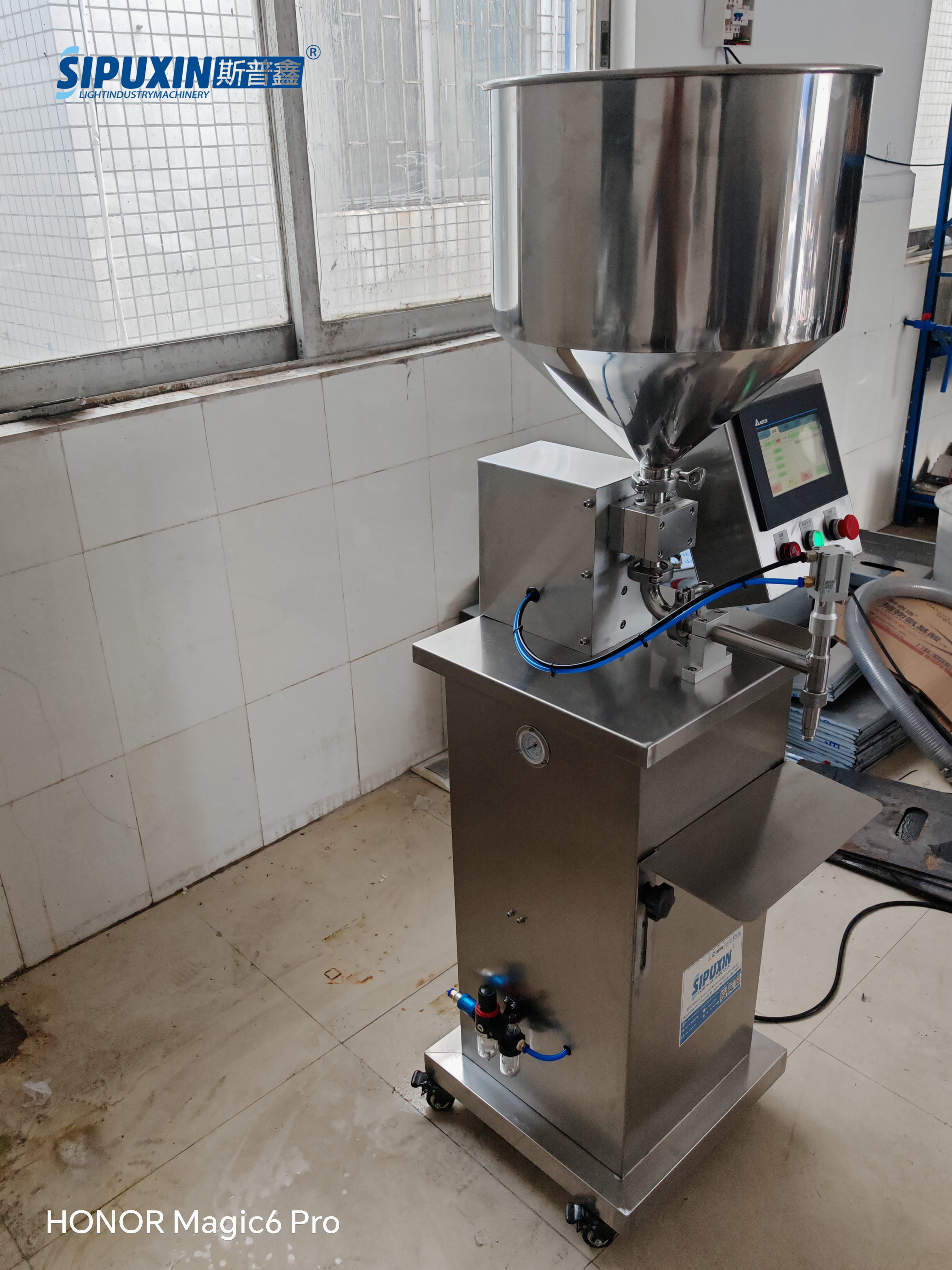 Vertical Gear Pump Filling Machine For Cream High Quality Gear Pump Cosmetics Filler 