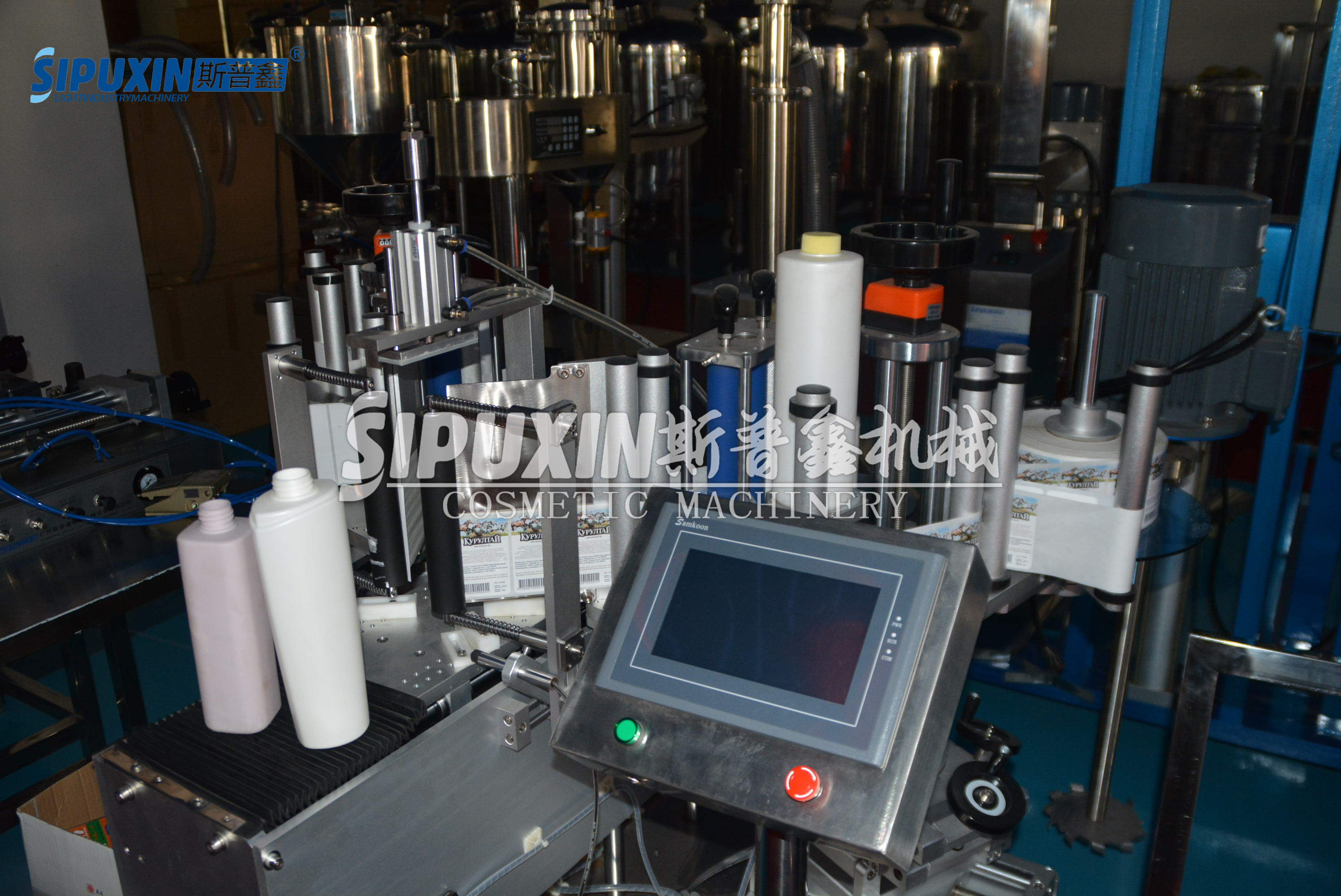 Vertical Double-sided Flat Bottle Labeling Machine