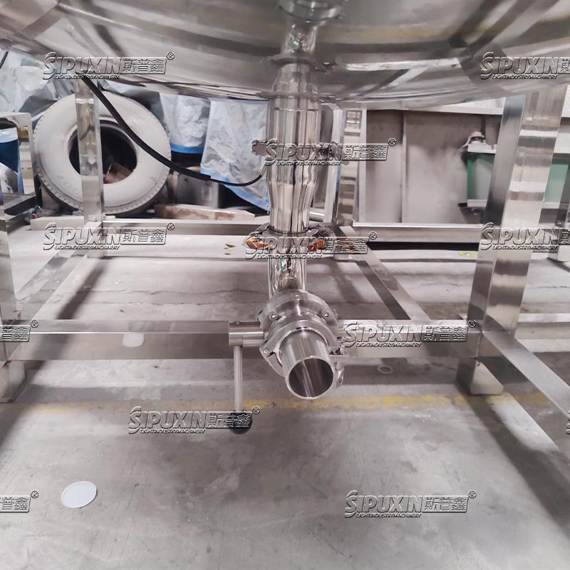 New Arrival Single-Layer Stainless Steel Mixer | Polished Finish Mixing Tank for Manufacturing Plants