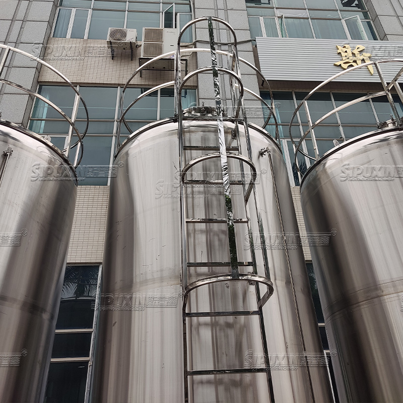 High-capacity Shampoo Storage Tank Stainless Sealed Chemical Storage Tank With Climbing ladder