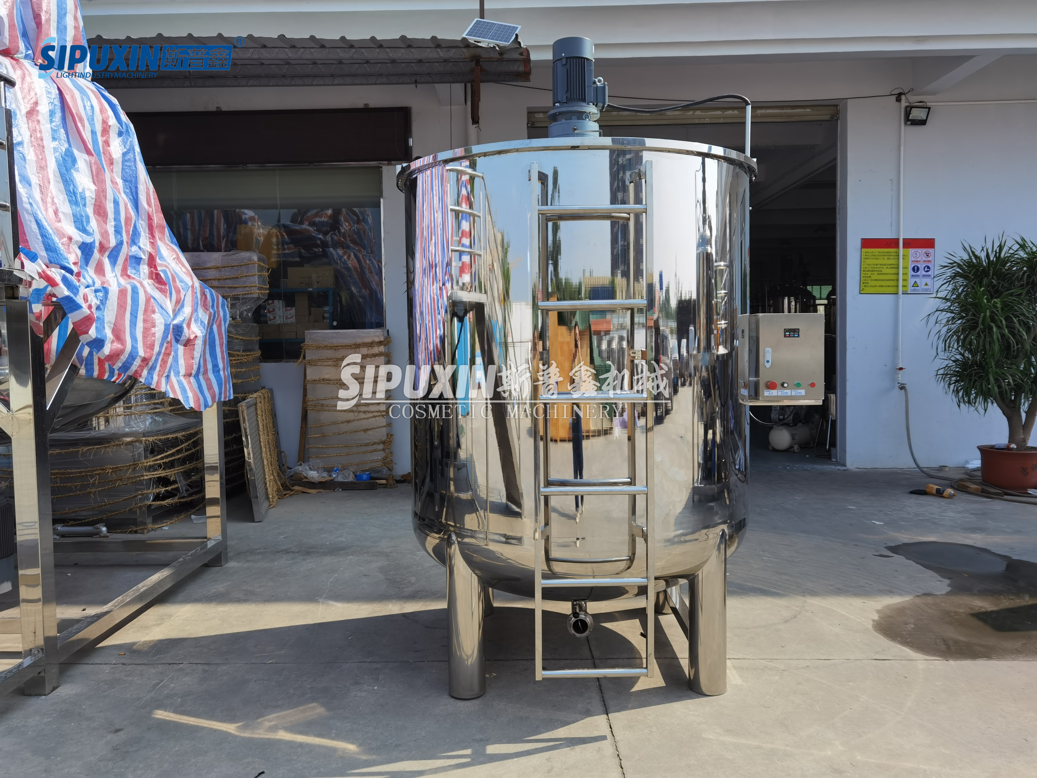 3T Single-layer Anchor Propeller Mixing Tank with Elevator