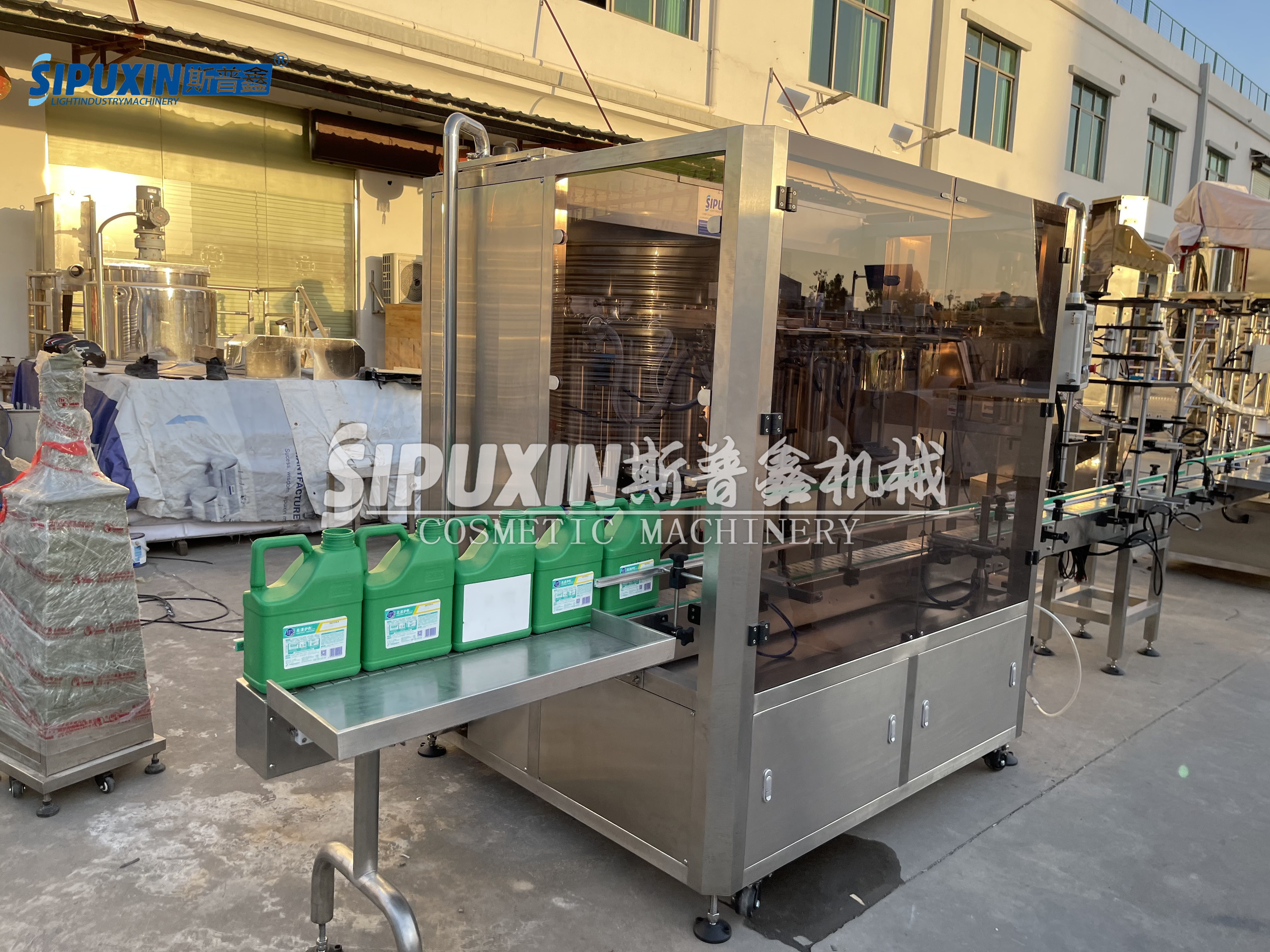 Full Automatic Servo Filling Plugging Capping Labeling Machine for Urea
