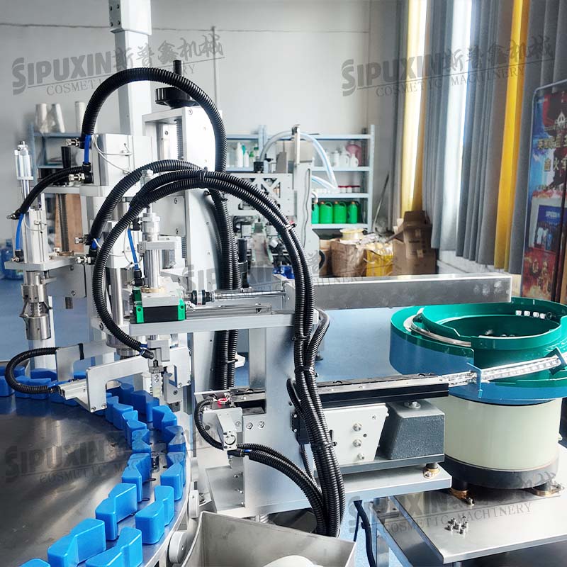 High Precision Double Station Chuck Automatic Perfume Filling Machine Vacuum Liquid Filler for Perfume cosmetics