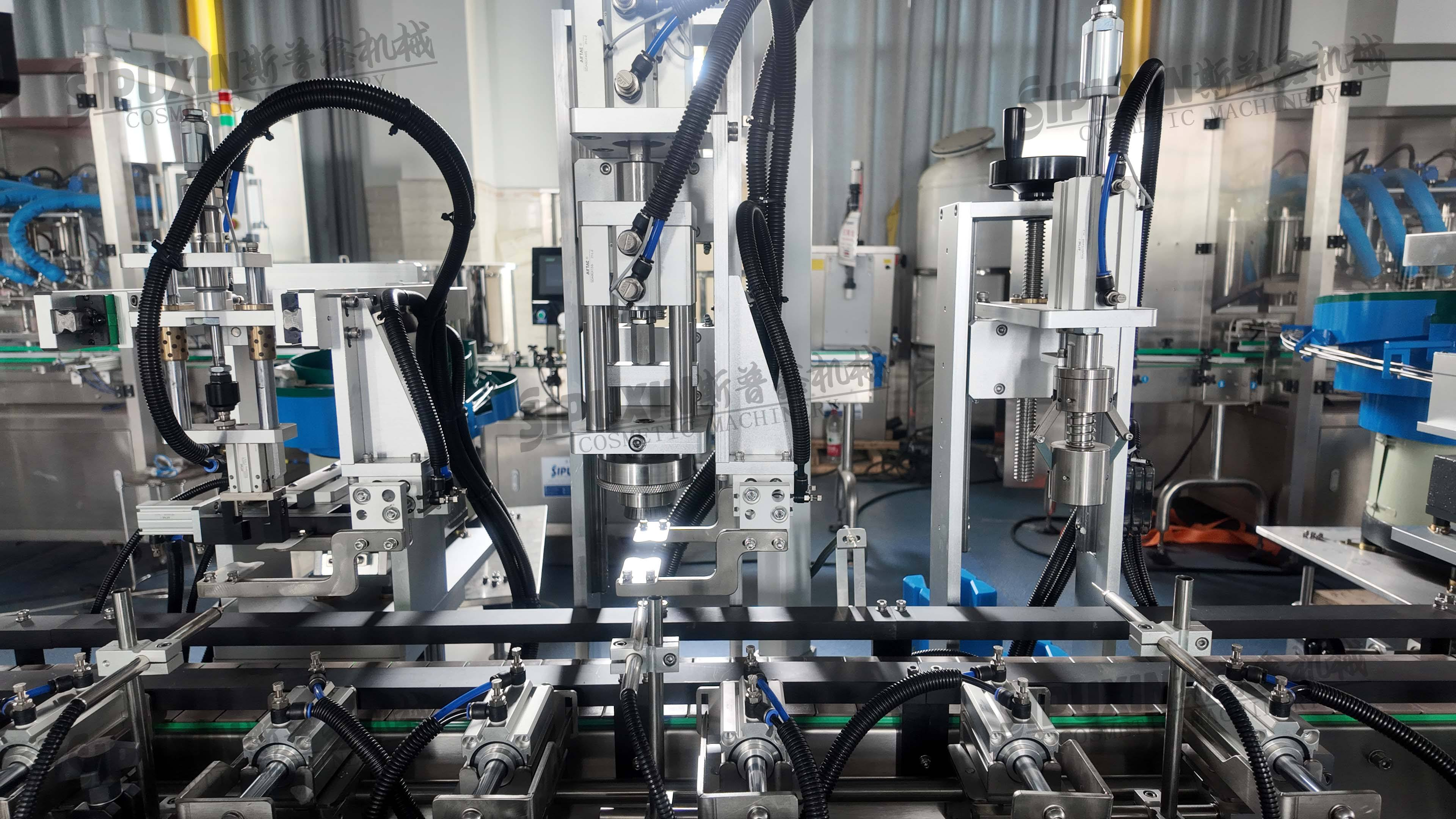 Rotary Automatic Pneumatic Perfume Glass Bottle Filling Machine High Precision Multi Nozzles Engine PLC Driven Customizable