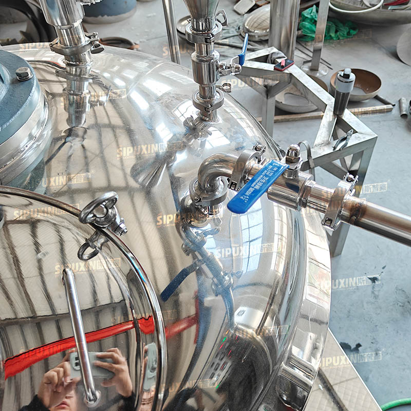 Sipuxin 1000L Fixed Vacuum Homogenizer Emulsifier Complete Unit With Water & Oil Pot Platform Stair