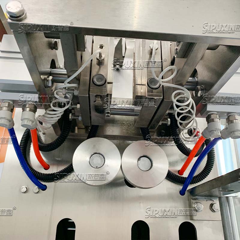 Automatic Vertical Liquid Paste Sachet Packing Machine Small Pouch Filling Sealing Machine For Shampoo Honey Sauce Cosmetic Sample Bag Packaging