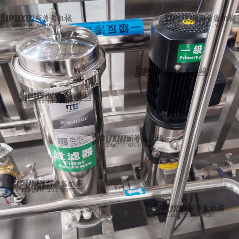 Industrial 1000LPH One Stage Stainless Steel Reverse Osmosis System Pure Water Production Equipment With Storage Tank